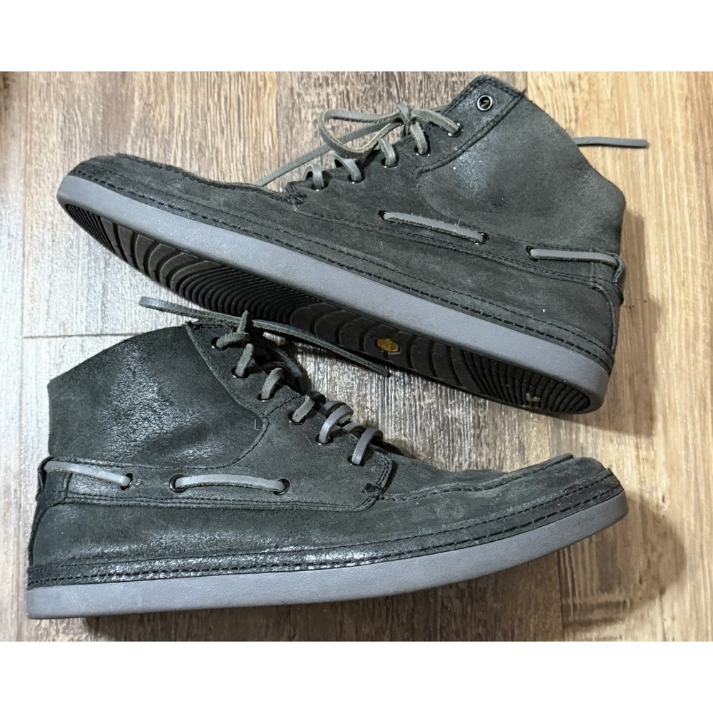 Ugg Mens black suede leather boots with Vibram Soles size 9.5